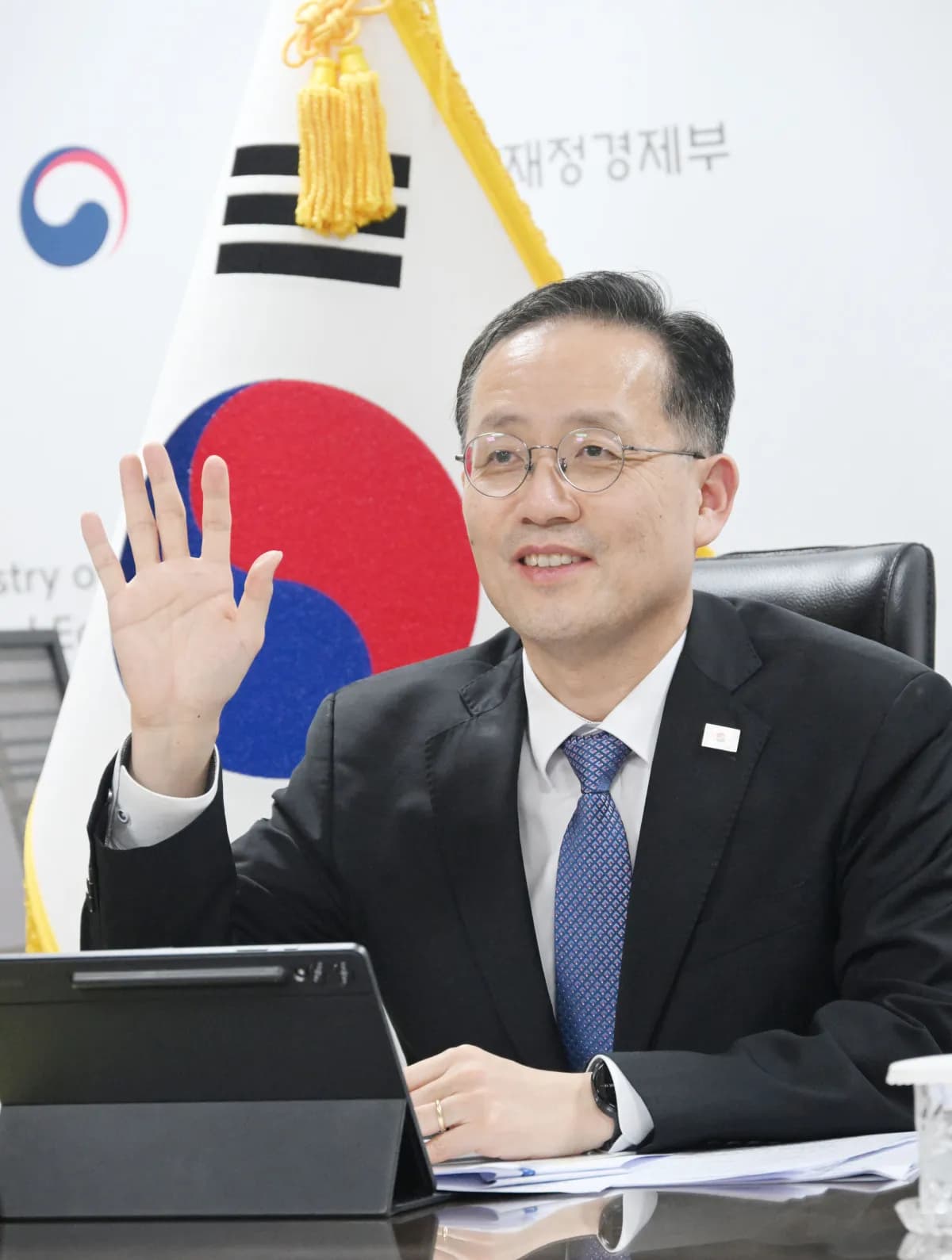 이형일, 美 베센트 재무장관과 첫 화상면담…한미 경제·금융협력 강화 논의