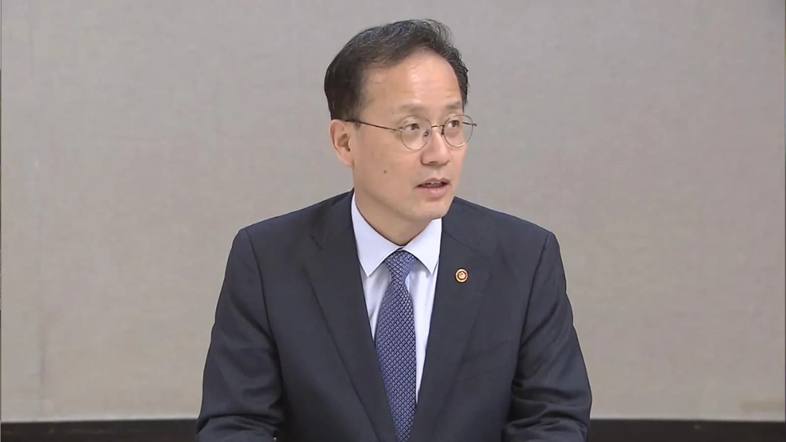 이형일 부총리, 경제현안간담회 개최…온누리상품권 환급·민생물가 논의